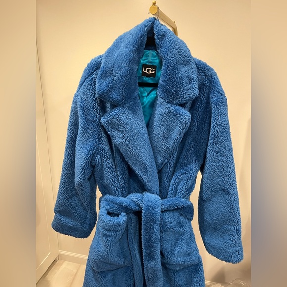 UGG Alesandra Faux Fur Wrap Coat - Picture 4 of 4